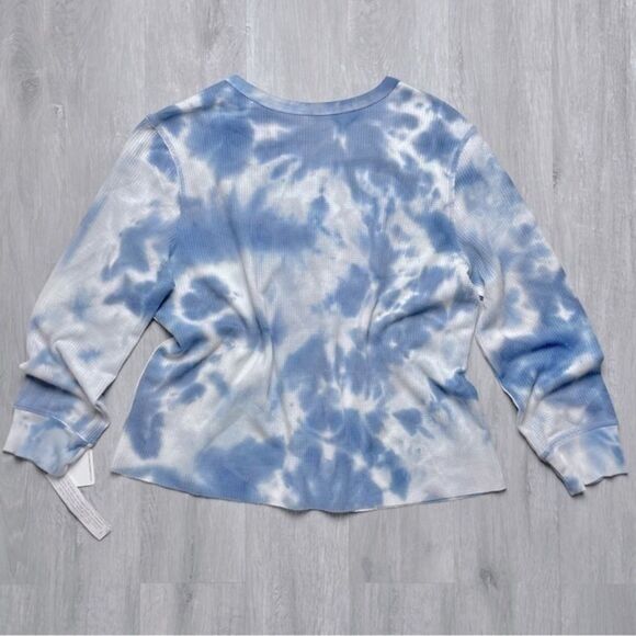 Blue Tie Dye Thermal Long Sleeve Top 3X - Picture 3 of 5